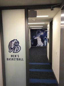 Velkommen til Drake Basketball.