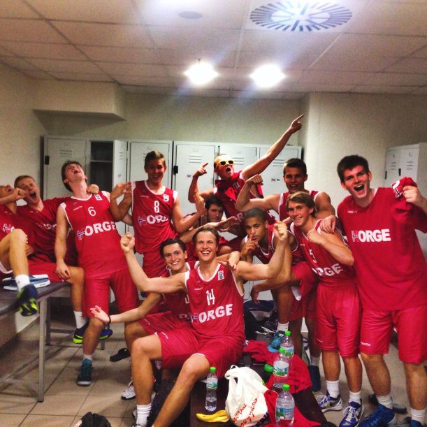 10355562_793132784064148_8424303633598530743_o